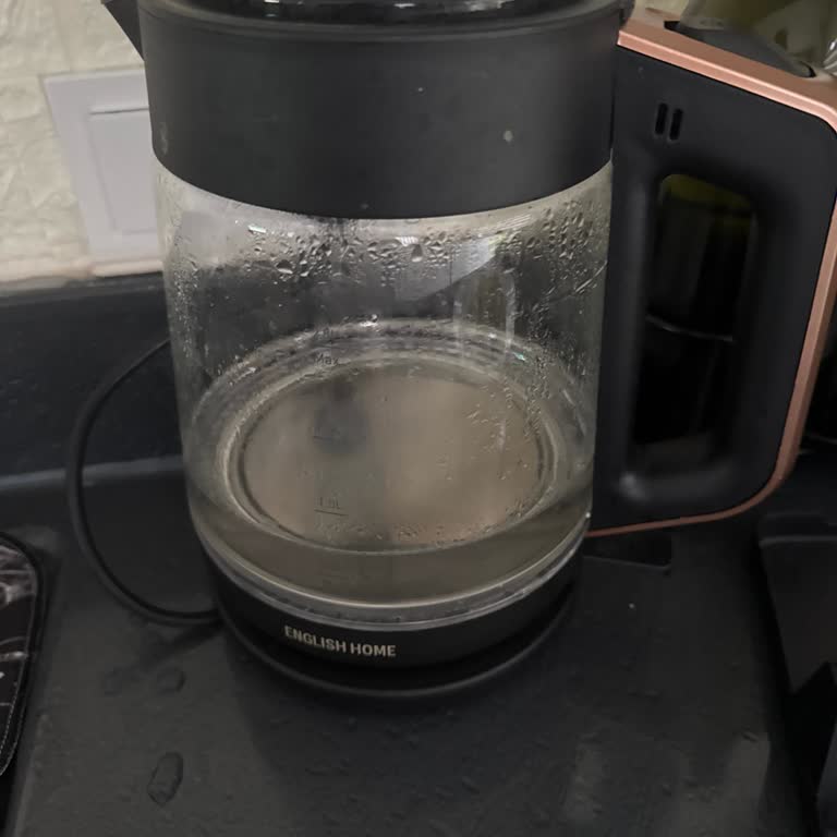 Çaycı Demliği Kırıldı, Yedek Parça Bulunamıyor Ve Müşteri Hizmetleri Yardımcı Olmuyor