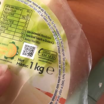 Kaşar Peynirinin İçinden Taş Çıktı!