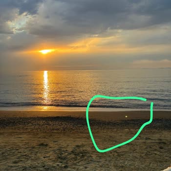 Yeni İphone 16'nın Kamerasında Yeşil Nokta Sorunu Moralimi Bozdu