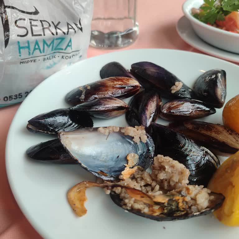 Beklentilerin Çok Altında Kalan Kötü Bir Midye Deneyimi