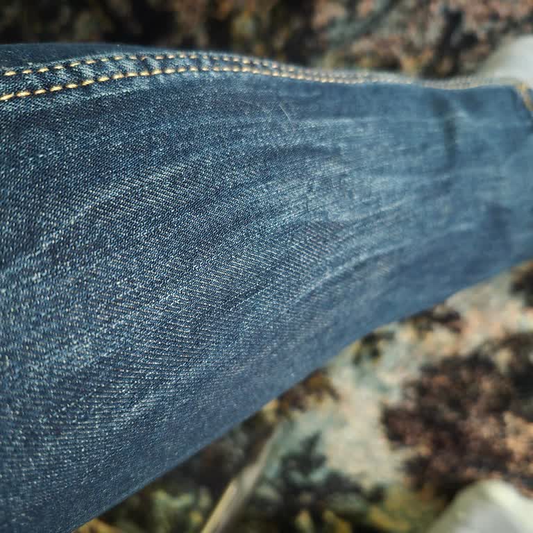 Zara'dan Aldığım Kot Pantolonlarda Ciddi Kalite Sorunları Yaşadım