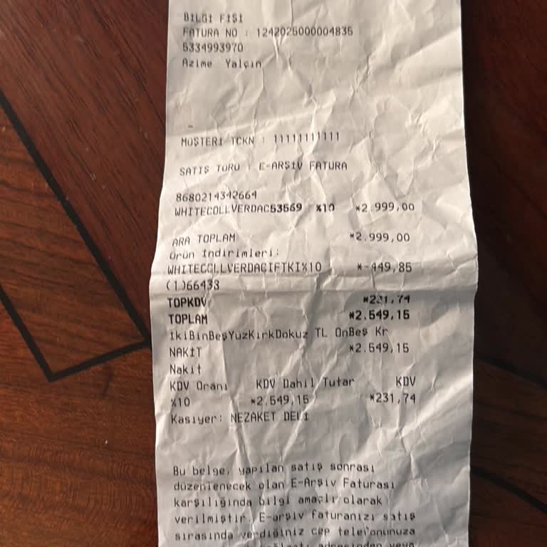 Yanıltıcı Ürün Rengi Ve İlgisiz Mağaza Çalışanları Karaca'da Hayal Kırıklığı Yarattı