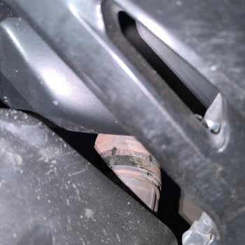 Bajaj Serviste Orijinal Parçam Yan Sanayiyle Değiştirildi