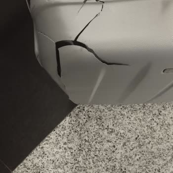 Valizim Paramparça Geldi, İlgisiz Ve Kaba Personel Mağdur Etti