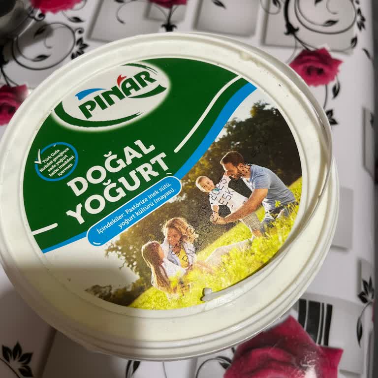 Aldığım Yoğurt Market Çıkışında Patladı, İade Edilmedi