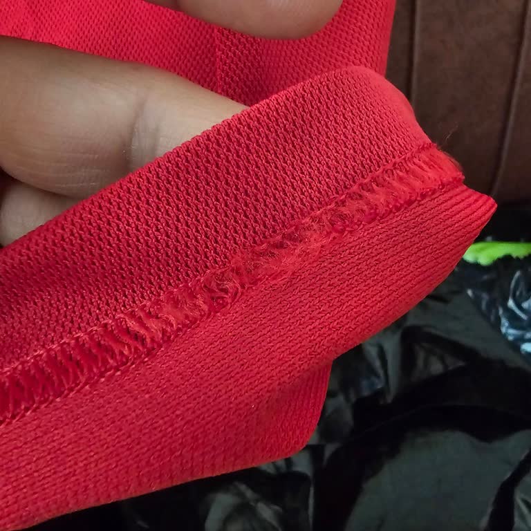 Adidas Tişörtte Dikiş Hatası Ve İade Sorunu