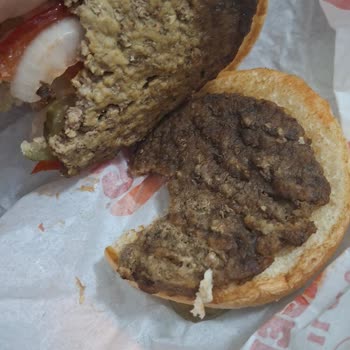 Burger King Siparişimde Kötü Koku Ve Lezzet Sorunu Yaşadım