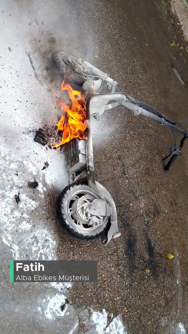 Alba Ebikes Yağmurda Kullanımı Sakıncalı! videonun kapak resmi