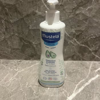 Mustela Yenidoğan Şampuanı Bebeğimin Cildinde Kızarıklık Ve Sivilceye Sebep Oldu