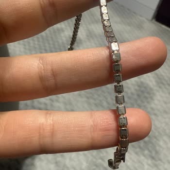 Satış Sonrası İlgisizlik Ve Kararma Yapan Bileklik