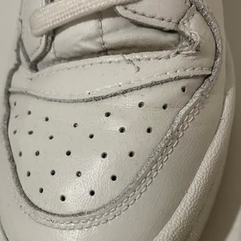 Online Lostra Ayakkabı Tamiri ve Kalitesi Konusunda Hayal Kırıklığı