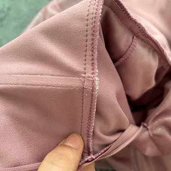 Kusurlu Elbise Ve Yetersiz Müşteri Hizmeti Nedeniyle Mağduriyet