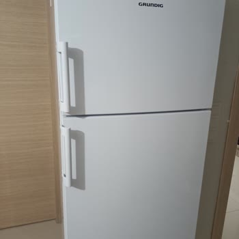 Yeni Alınan Buzdolabının Arka Kapağı Eksik Teslim Edildi