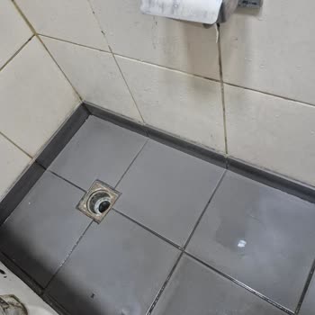 Pendik Marmaray Kadın WC'lerinde Temizlik Sorunu Ve Hijyen Eksikliği