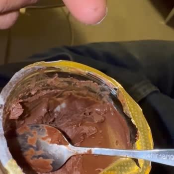 Nutella Çikolata İçinde Kıl Çıkması Nedeniyle Hayal Kırıklığı