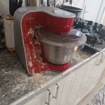 Bosch Tamirden Sonra Daha Kötü Hale Gelen Yoğurma Makinesi