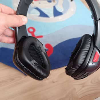 Rampage Blissful Kulaklık Pedi Kısa Sürede Soyulup Leke Yaptı, Yedek Parça Yok