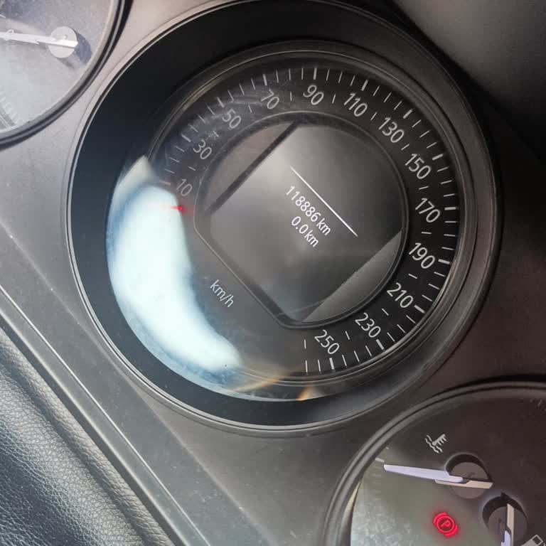 Megane 4 Aracımda Kilometre Yanlış Okuyor Acil Çözüm Arıyorum