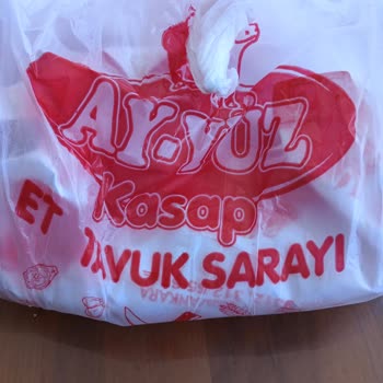 Aldığım Kuzu Eti Bozuk Ve Kokuyordu, Sağlığımız Tehlikede