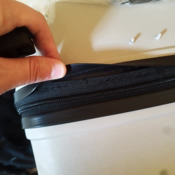 Valiz Kullanımında Yaşanan Sorun ve Garanti Desteği Eksikliği