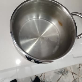 Kısa Sürede Kırılan Schafer Tencere Tutma Yeri Hayal Kırıklığı Yarattı