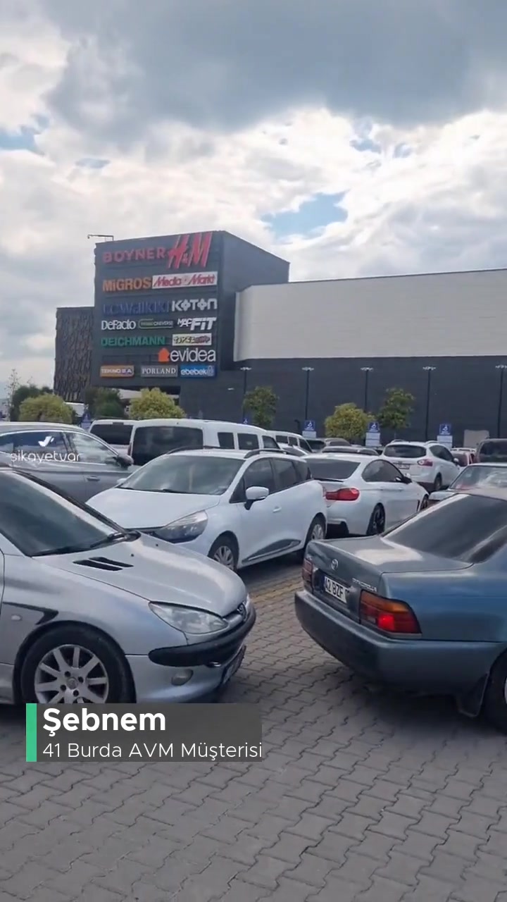 41 Burda AVM Açık Otopark Trafik Sorunu videonun kapak resmi