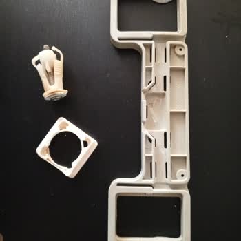 Bien Klozet Kapağı Menteşe Sorunu Ve Yedek Parça Bulunamaması