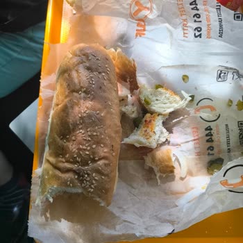 Bayat Ekmek Ve Ücretli Çay Uygulaması Müşteri Memnuniyetini Zedeliyor