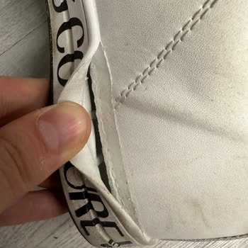 Exxe Selection Versace Ayakkabıda Kısa Sürede Dağılma Ve İlgisiz Garanti Hizmeti!