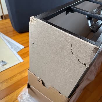 Koçtaştan Aldığım Bazayı İade Edemiyorum Satıcı Telefona Bakmıyor