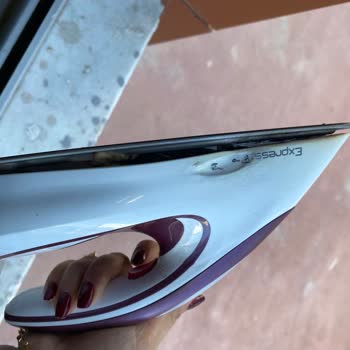 Tefal Ütü Kullanımı Sırasında Alev Çıkmasıyla Yaşanan Güvenlik Sorunu