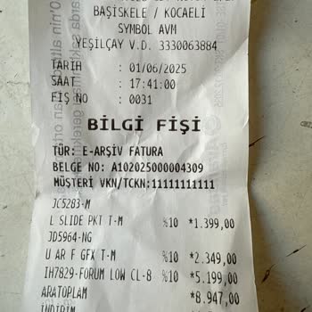 Adidas Emek Spor'da Ürün Fiyatları İnternetle Uyuşmuyor