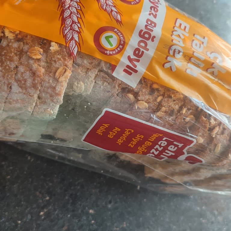 File Market'ten Alınan Tost Ekmeği Küflü Çıktı, Çalışanlar Daha Dikkatli Olmalı