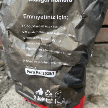 Aldığım Mangal Kömürü Tamamen Toz Çıktı Param Da Zamanım Da Boşa Gitti