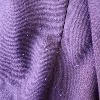 İlk Giyişte Tüylendi Paramız Çöp Oldu