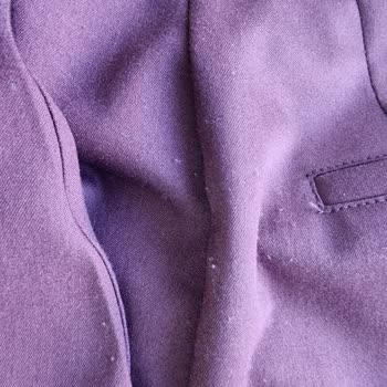 İlk Giyişte Tüylendi Paramız Çöp Oldu