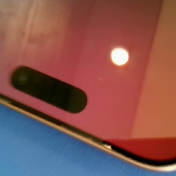 Sıfır İphone’da Ekran Çizik Çıktı Mağduriyetim Giderilmiyor