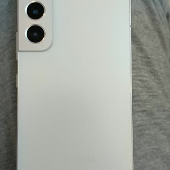 Galaxy S22'de Pil Şişmesi, Aşırı Isınma Ve Parmak İzi Arızası Bir Arada Yaşandı