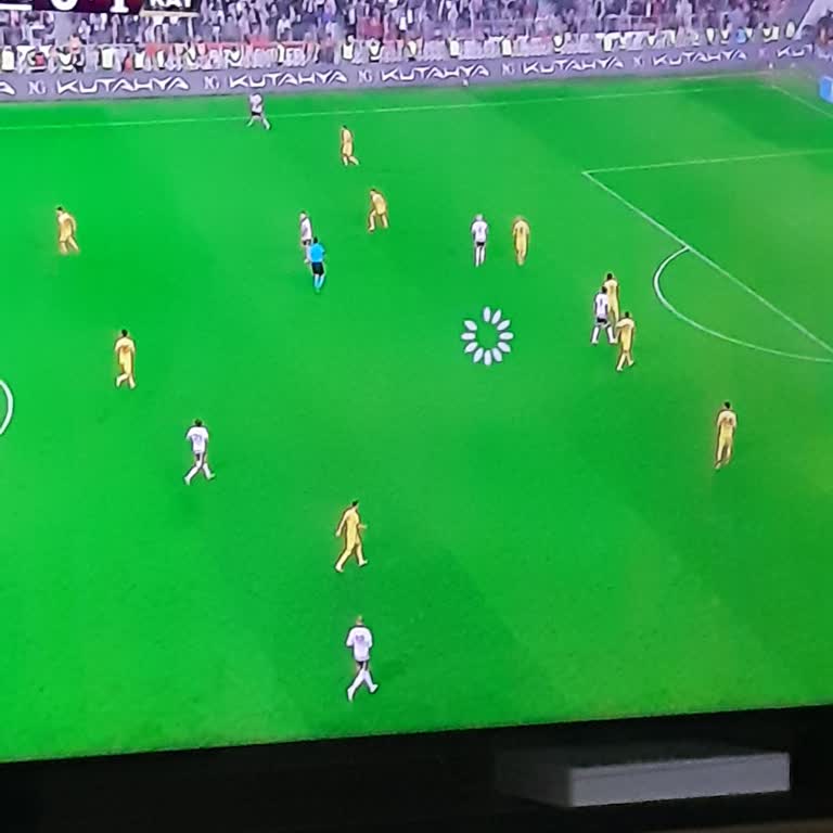 Bein Connectte Maç İzlerken Sürekli Donma Ve Yetersiz Müşteri Desteği