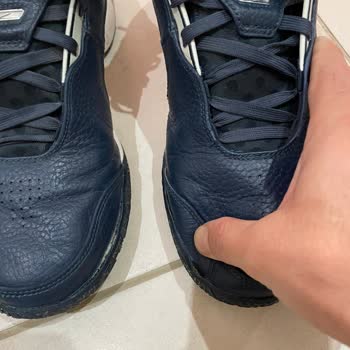 Kısa Sürede Bozulan Markalı Ayakkabılar Ve Sneaks Up'ın Sorun Çözmedeki İlgisizliği