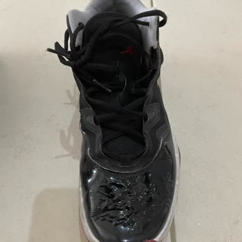 Kısa Sürede Bozulan Markalı Ayakkabılar Ve Sneaks Up'ın Sorun Çözmedeki İlgisizliği