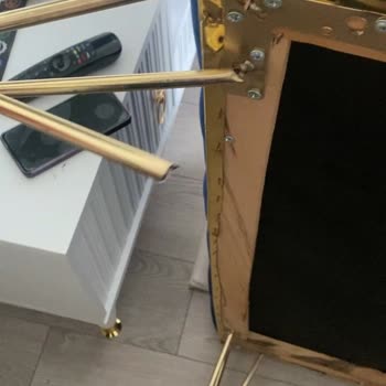Aldığım Mobilyalar Kısa Sürede Bozuldu Servis Çözüm Sunmadı