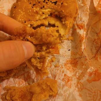 Siparişimde Tavuk Yerine Sert Kemik Çıktı, İade Talebim Karşılanmadı