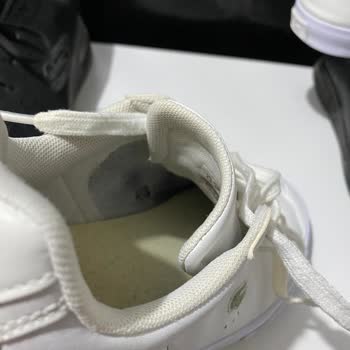 Lacoste Ayakkabıda Erken Çatlama Ve Koku Sorunu: İade Talebim Var