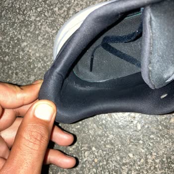 Adidas Ayakkabının İç Topuk Astarı Kısa Sürede Yırtıldı, Çözüm Bekliyorum