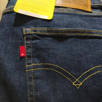 Levi's'tan Sürekli Defolu Ürün Teslimatı Ve Hayal Kırıklığı