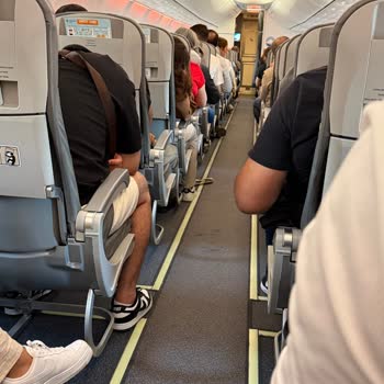 Sunexpress Uçağı Gecikmesiyle Hayal Kırıklığı