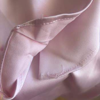 Aldığım Elbise Kusurlu Çıktı, İade Ve İletişim Süreci Hayal Kırıklığı Yarattı