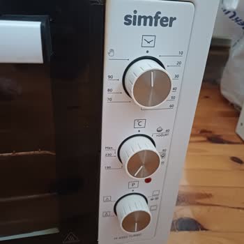 Simfer Fırın Kapağı Aniden Düştü, Yardım Bekliyorum