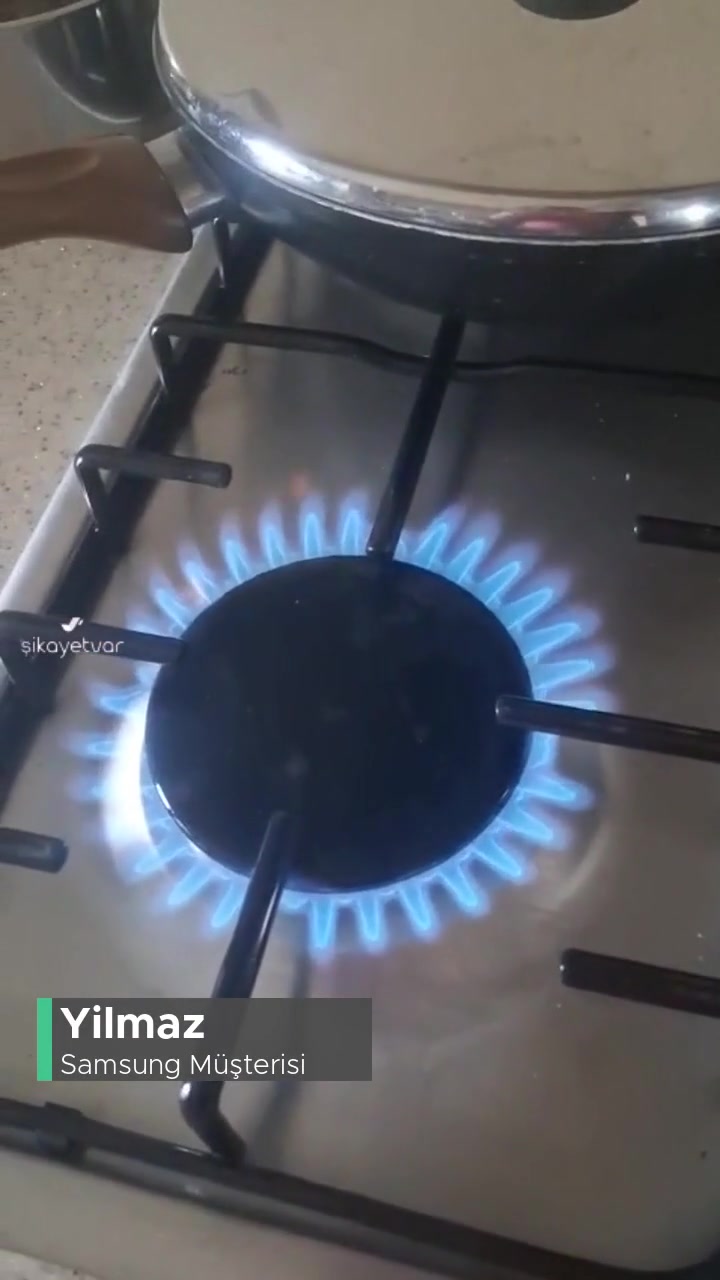 Samsung Kısık Ateşte Çınlamalı Ocak Üretmiş! videonun kapak resmi